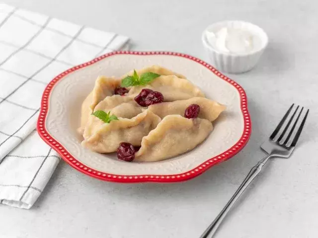 Вареники с вишней